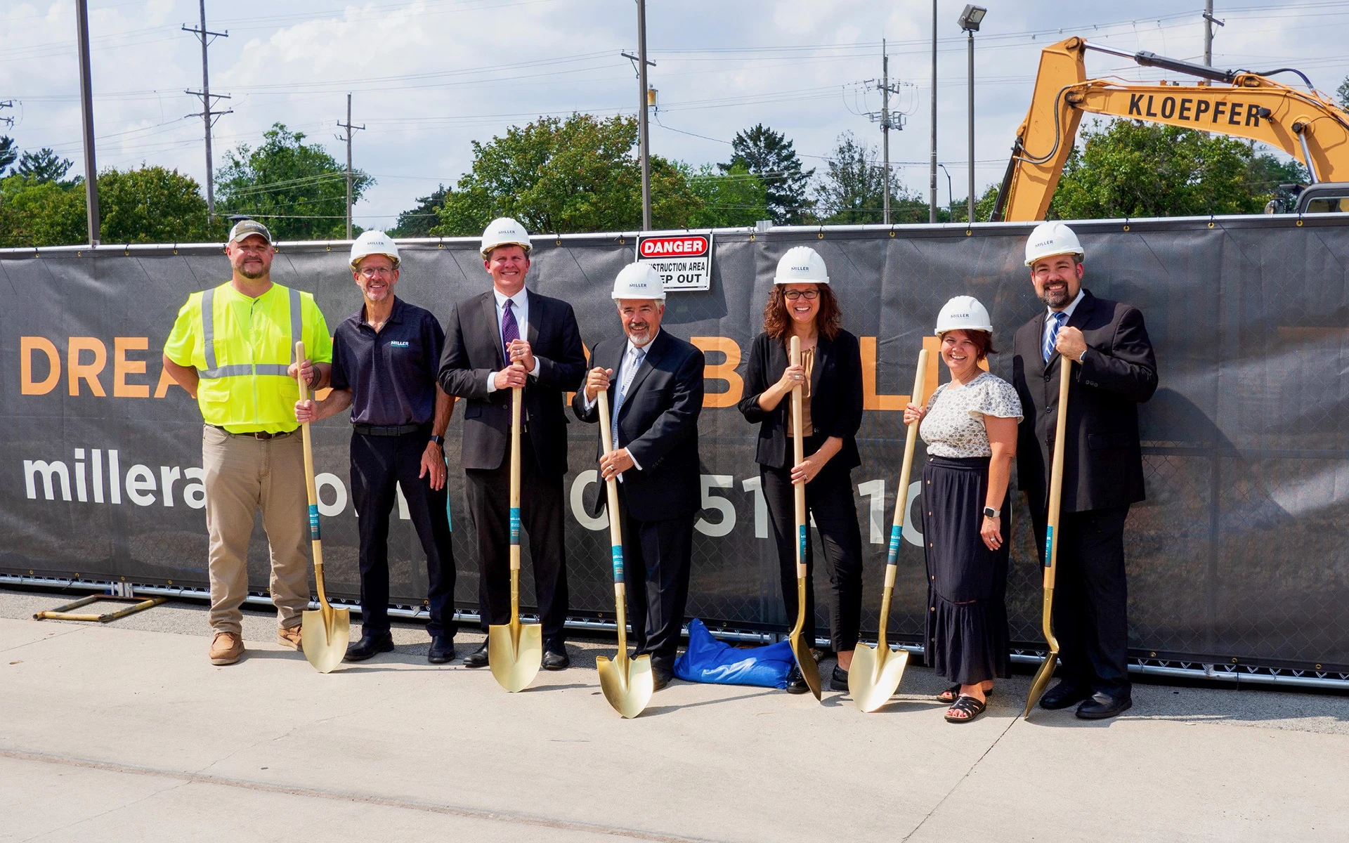 Miller Architects & Builders Break Ground at Knollcrest Funeral Home – Steuerle Chapel